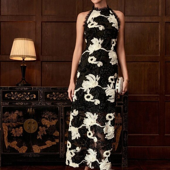 Black Casual Women's Two Tone Flower Lace Trim Split Back Halter Neck Dress - Picture 6 of 7